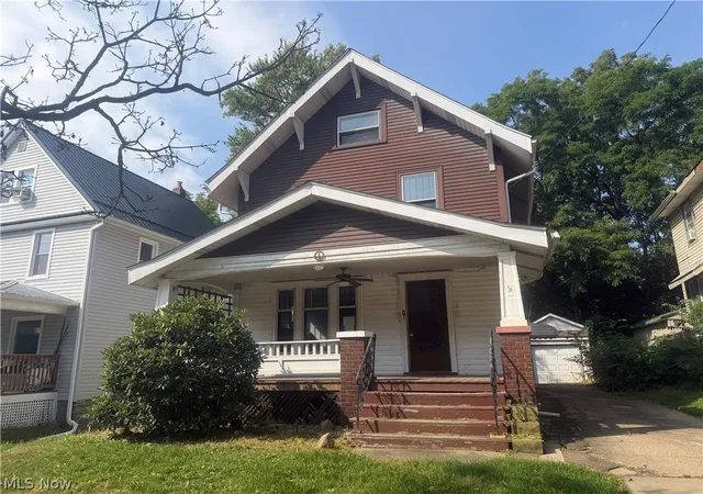 Photo 1 of Single family home for sale at 156 Aqueduct St, Akron, OH 44303 | MLS# 5244250 | Listing updated on 2026-10-05