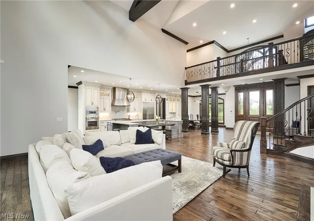 Photo 3 of Mansion for sale at 6069 Oban Ct, Medina, OH 44256 | MLS# 5240944 | Listing updated on 2026-09-21