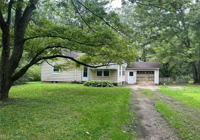 Single family home for sale at 11038 White Ave, Elyria, OH 44035 | MLS# 5240939