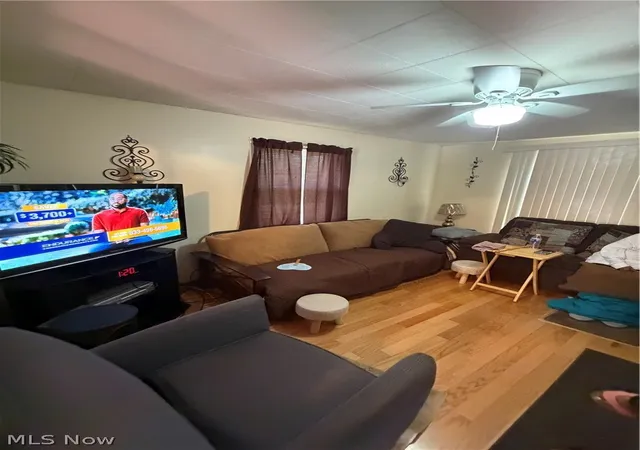 Photo 3 of Single family home for sale at 18903 Mohawk Ave, Cleveland, OH 44119 | MLS# 5244243 | Listing updated on 2026-09-29