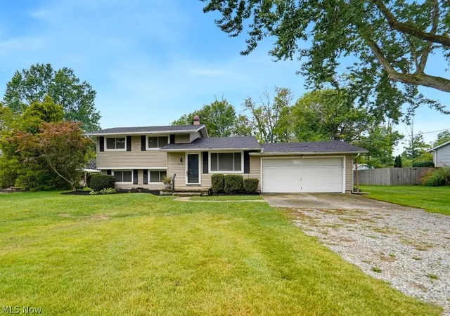 Photo 1 of Single family home for sale at 10121 N Delmonte Blvd, Streetsboro, OH 44241 | MLS# 5243594 | Listing updated on 2026-09-13