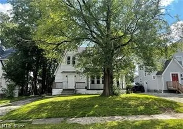 Photo 2 of Single family home for sale at 681 Moreley Ave, Akron, OH 44320 | MLS# 5244281 | Listing updated on 2026-09-26