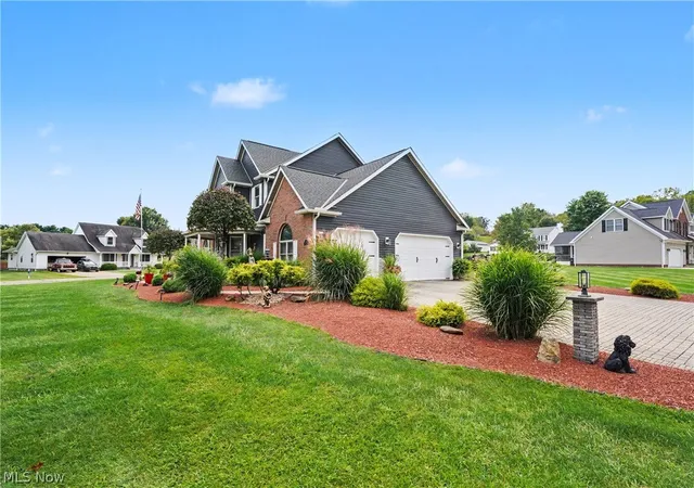 Photo 3 of Single family home for sale at 11186 Whitetail Run St Nw, Bolivar, OH 44612 | MLS# 5243346 | Listing updated on 2026-09-30