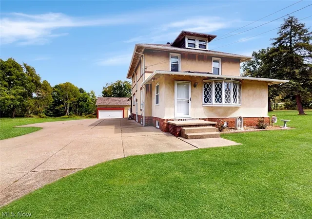 Single family home for sale at 6201 Richville Dr SW, Navarre, OH 44662 | MLS# 5244299