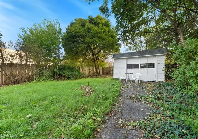 Photo 23 of Single family home for sale at 1429 Graber Dr, Lakewood, OH 44107 | MLS# 5243628 | Listing updated on 2026-09-12
