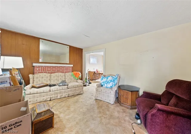 Photo 3 of Single family home for sale at 1429 Graber Dr, Lakewood, OH 44107 | MLS# 5243628 | Listing updated on 2026-09-12