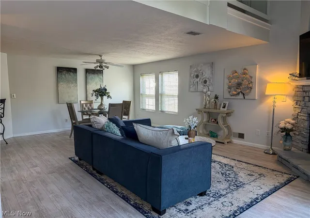 Listing Photo 4 - Condo for sale in building located at 4044 Saint Andrews Ct, Canfield, OH 44406 - Unit #3