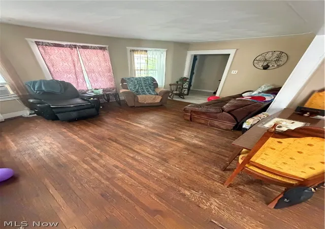 Listing Photo 5 - Condo for sale in building located at 3261 W 88th St, Cleveland, OH 44102