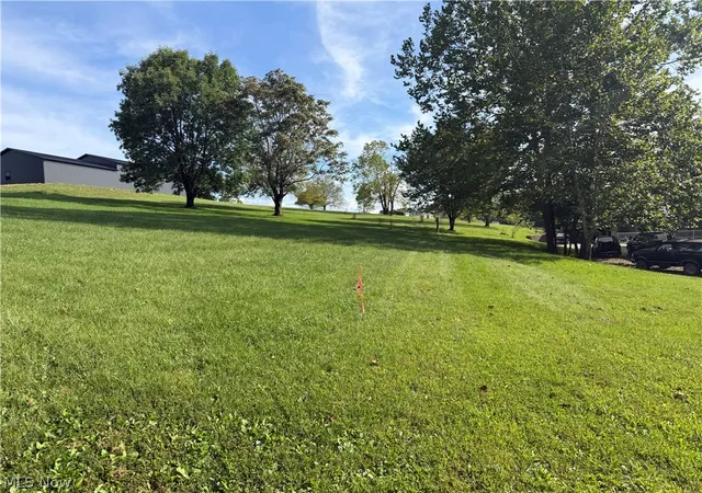 Photo 1 of Sale Pending at 1478 Luby Ln, Zanesville, OH 43701 | MLS# 5244405 | Listing updated on 2026-09-19