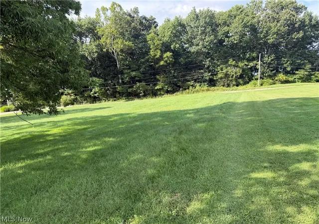 Photo 3 of Sale Pending at 1478 Luby Ln, Zanesville, OH 43701 | MLS# 5244405 | Listing updated on 2026-09-19