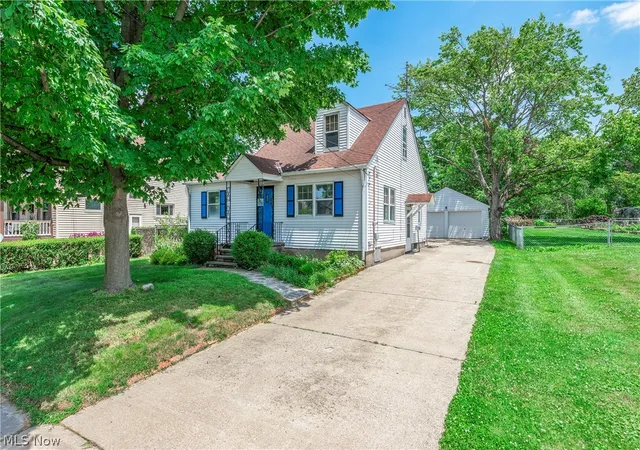 Photo 1 of Single family home for sale at 259 Jackson St, Amherst, OH 44001 | MLS# 5243372 | Listing updated on 2026-09-14