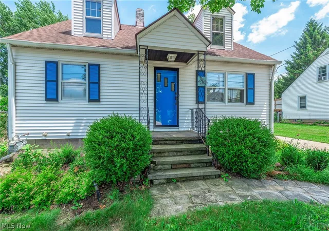 Photo 3 of Single family home for sale at 259 Jackson St, Amherst, OH 44001 | MLS# 5243372 | Listing updated on 2026-09-14