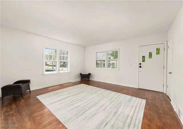 Photo 4 of Single family home for sale at 259 Jackson St, Amherst, OH 44001 | MLS# 5243372 | Listing updated on 2026-09-14