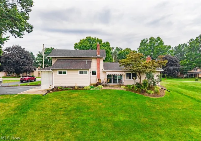 Photo 3 of Single family home for sale at 8716 Emerson Rd, Apple Creek, OH 44606 | MLS# 5241045 | Listing updated on 2026-09-12