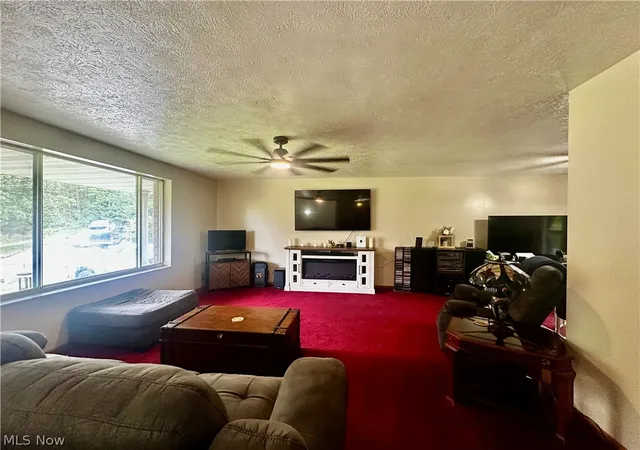 Photo 2 of Single family home for sale at 112 Berry Ln, Marietta, OH 45750 | MLS# 5243627 | Listing updated on 2026-10-06