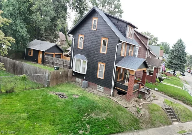 Photo 3 of Single family home for sale at 1227 Mcgregor Ave Nw, Canton, OH 44703 | MLS# 5244099 | Listing updated on 2026-09-12