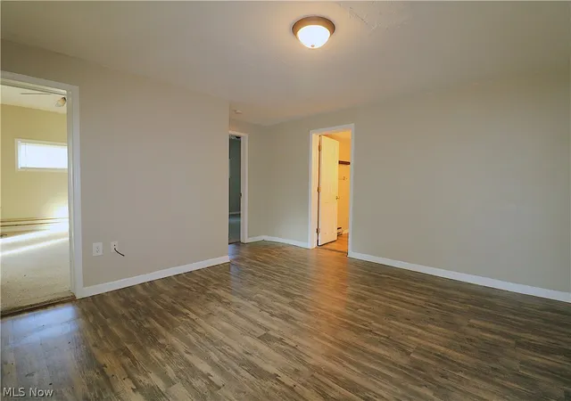 Listing Photo 4 - Condo for sale in building located at 8 Chatham St, Norwalk, OH 44857