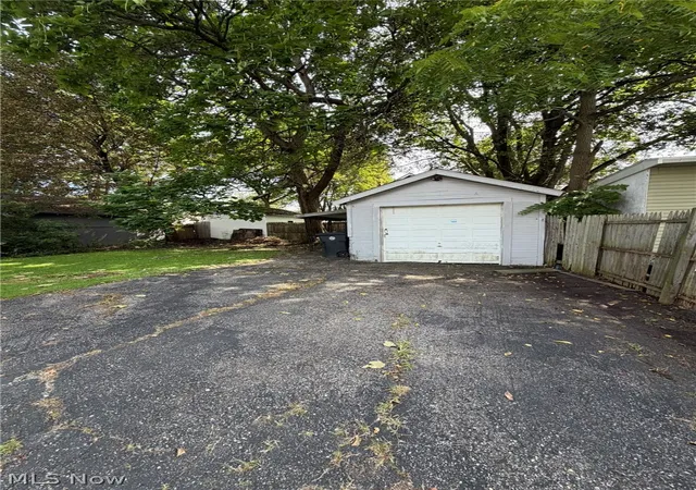 Photo 38 of Single family home for sale at 777 East Ave Se, Warren, OH 44484 | MLS# 5244424 | Listing updated on 2026-09-12