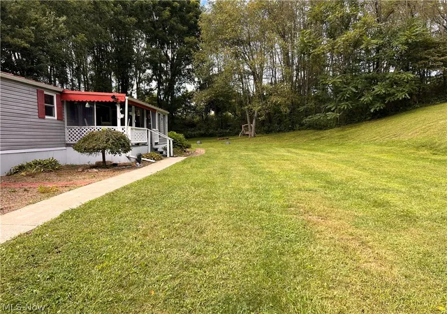 Photo 2 of Single family home for sale at 45948 Riffle Rd, New Waterford, OH 44445 | MLS# 5243828 | Listing updated on 2026-09-12