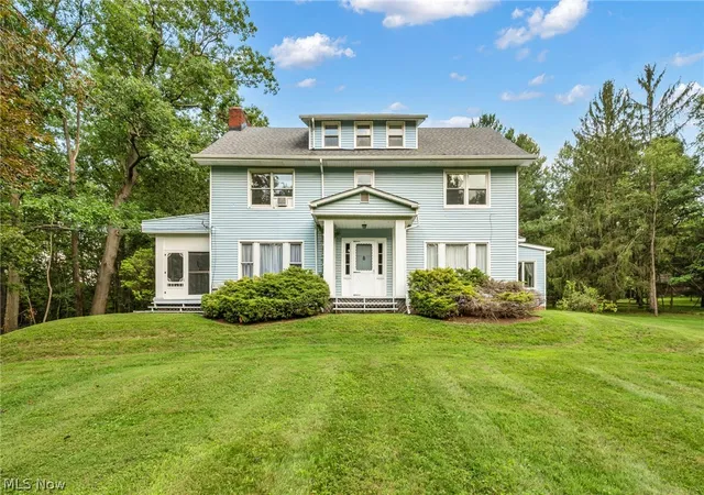 Photo 1 of Sale Pending at 178 Gilbert Dr, Bedford, OH 44146 | MLS# 5225700 | Listing updated on 2026-09-17