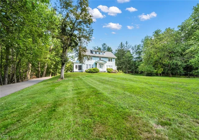 Photo 3 of Sale Pending at 178 Gilbert Dr, Bedford, OH 44146 | MLS# 5225700 | Listing updated on 2026-09-17