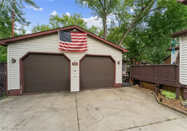 Photo 1 of Single family home for sale at 344 Mahoning Ave, Niles, OH 44446 | MLS# 5244430 | Listing updated on 2026-10-05