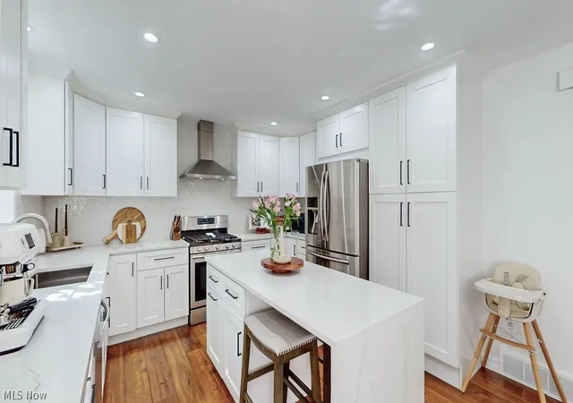Photo 2 of Single family home for sale at 7589 Deer Run Trl, Cleveland, OH 44130 | MLS# 5243937 | Listing updated on 2026-09-17