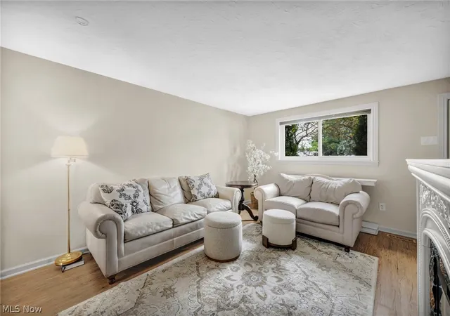 Listing Photo 4 - Condo for sale in building located at 2598 Shakespeare Ln, Avon, OH 44011