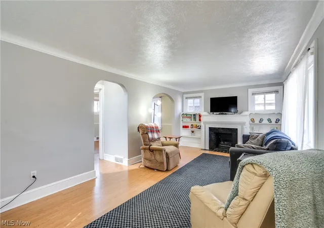 Photo 3 of Single family home for sale at 934 Packard Dr, Akron, OH 44320 | MLS# 5244469 | Listing updated on 2026-09-12