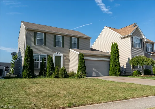 Photo 2 of Single family home for sale at 38210 Kingston Dr, North Ridgeville, OH 44039 | MLS# 5243756 | Listing updated on 2026-09-12