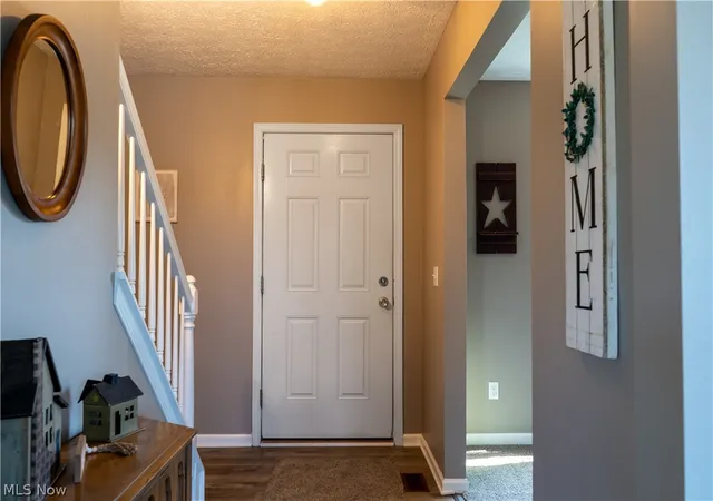 Photo 3 of Single family home for sale at 38210 Kingston Dr, North Ridgeville, OH 44039 | MLS# 5243756 | Listing updated on 2026-10-06