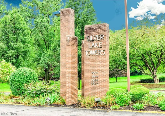 Condo for sale at 3064 Kent Rd, Stow, OH 44224 | MLS# 5244045