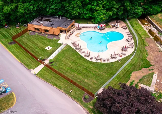 Photo 2 of Condo for sale at 3064 Kent Rd, Stow, OH 44224 | MLS# 5244045 | Listing updated on 2026-09-12