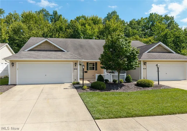 Photo 2 of Condo for sale at 7393 Willow Woods Dr, North Olmsted, OH 44070 | MLS# 5244459 | Listing updated on 2026-09-21