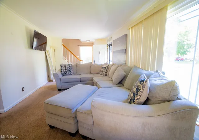 Photo 4 of Single family home for sale at 2835 S Schenley Ave, Youngstown, OH 44511 | MLS# 5244116 | Listing updated on 2026-09-12