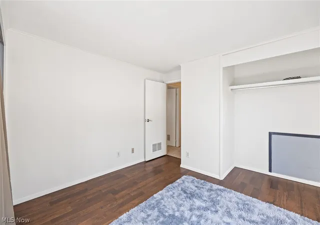 Listing Photo 2 - Condo for sale in building located at 28 Vly Forge Ln, Elyria, OH 44035 - Unit #2A