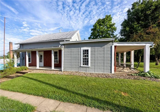 Photo 1 of Sale Pending at 324 N Market St, Loudonville, OH 44842 | MLS# 5242844 | Listing updated on 2026-09-15