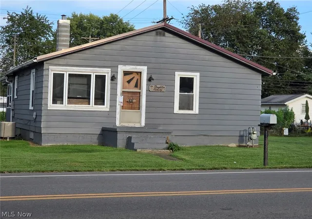 Photo 1 of Sale Pending at 1118 S 6th Street, Coshocton, OH 43812 | MLS# 5244047 | Listing updated on 2026-09-17