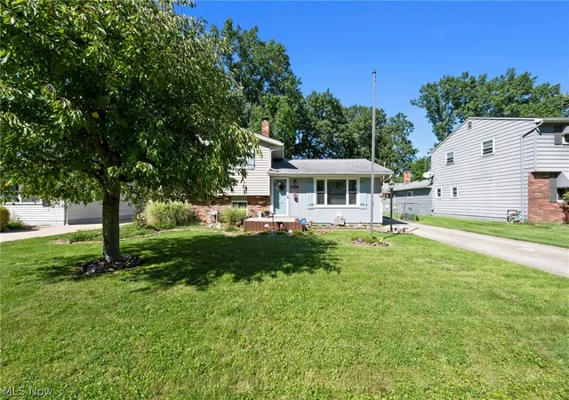 Photo 1 of Single family home for sale at 38233 Parkway Blvd, Willoughby, OH 44094 | MLS# 5244387 | Listing updated on 2026-09-25