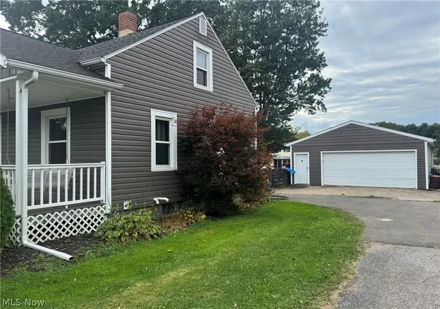 Photo 2 of Sale Pending at 156 Lilac Ln, Ashland, OH 44805 | MLS# 5244541 | Listing updated on 2026-09-17