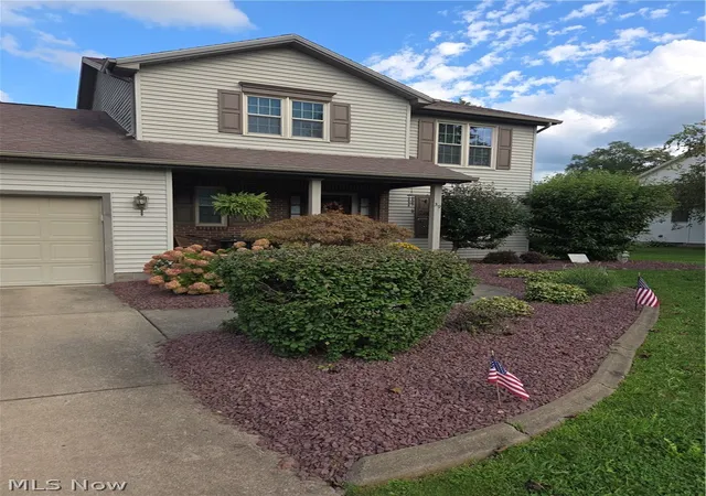 Photo 3 of Single family home for sale at 39 Morningview Cir, Canfield, OH 44406 | MLS# 5243271 | Listing updated on 2026-09-13