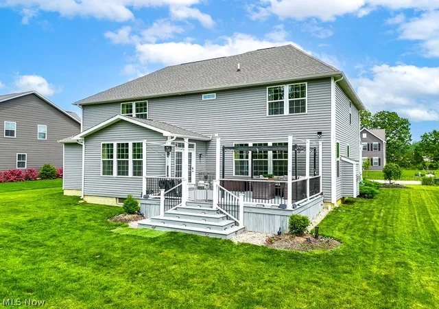 Photo 3 of Single family home for sale at 9058 Winfield Ln, North Ridgeville, OH 44039 | MLS# 5244296 | Listing updated on 2026-09-13