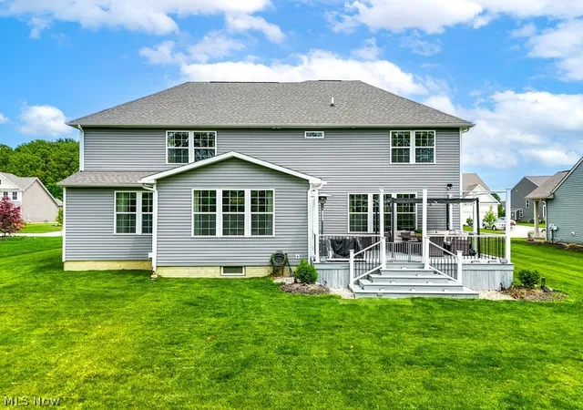 Photo 4 of Single family home for sale at 9058 Winfield Ln, North Ridgeville, OH 44039 | MLS# 5244296 | Listing updated on 2026-09-13