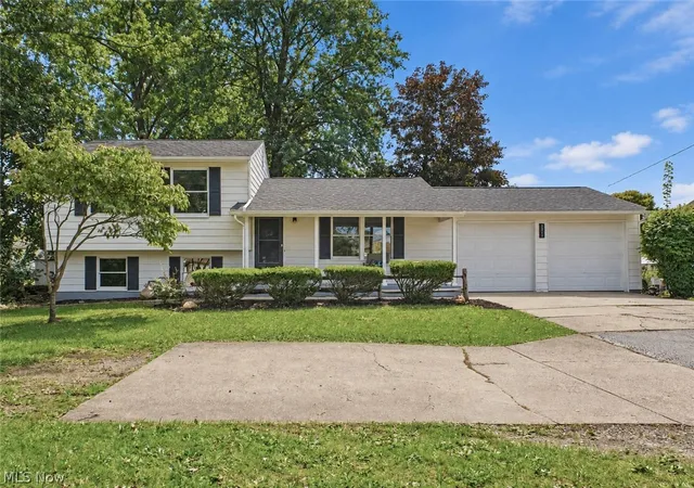Single family home for sale at 4845 New Rd, Youngstown, OH 44515 | MLS# 5242777
