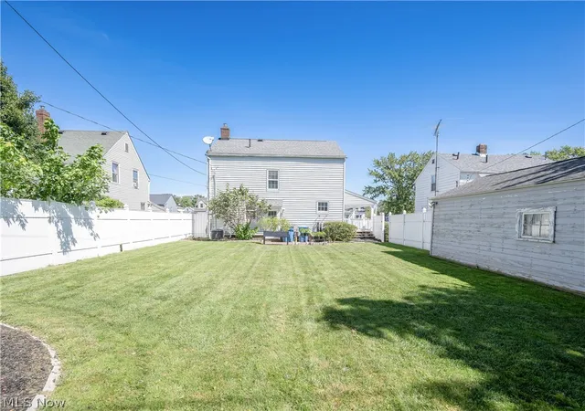 Photo 3 of Sale Pending at 314 Nebraska Ave, Lorain, OH 44052 | MLS# 5244344 | Listing updated on 2026-09-17