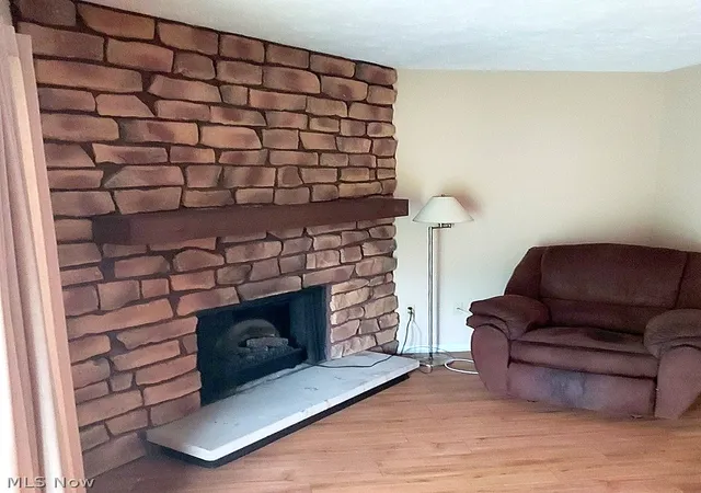 Listing Photo 5 - Condo for sale in building located at 8882 Holly Ln, Olmsted Falls, OH 44138 - Unit #59
