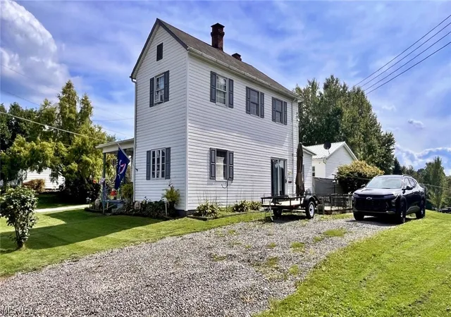 Photo 3 of Single family home for sale at 215 W Marietta St, Woodsfield, OH 43793 | MLS# 5244562 | Listing updated on 2026-10-03