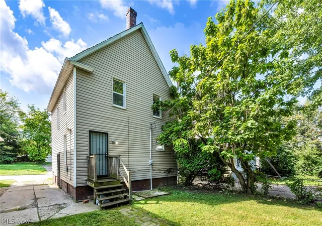 Photo 4 of Single family home for sale at 8113 Maryland Ave, Cleveland, OH 44105 | MLS# 5244587 | Listing updated on 2026-09-13