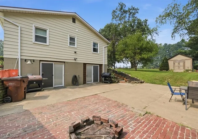 Photo 3 of Single family home for sale at 605 Snyder Dr, Loudonville, OH 44842 | MLS# 5244636 | Listing updated on 2026-09-14
