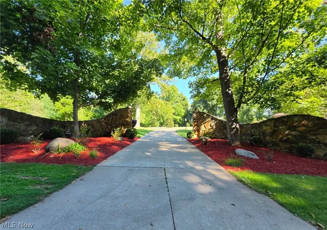 Photo 3 of Single family home for sale at 8487 Center St, Mentor, OH 44060 | MLS# 5244653 | Listing updated on 2026-09-23
